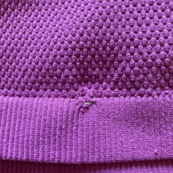 Magenta asymmetrical top - Picture 3 of 3